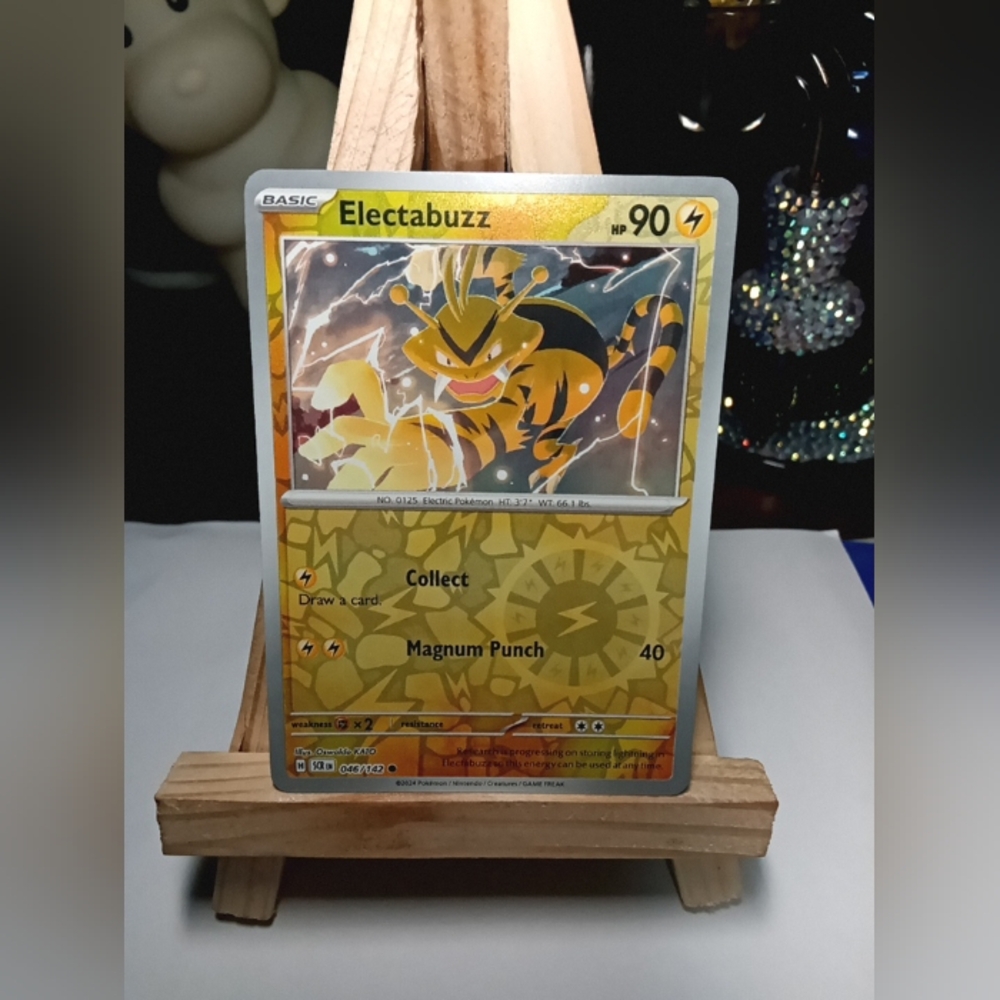 Electabuzz Reverse Holo Pokémon Trading Card